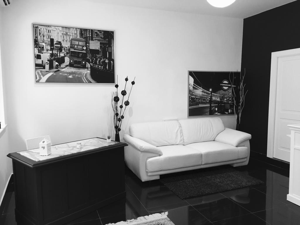 Palazzo Eliss Bed & Breakfast Margherita Di Savoia Ngoại thất bức ảnh