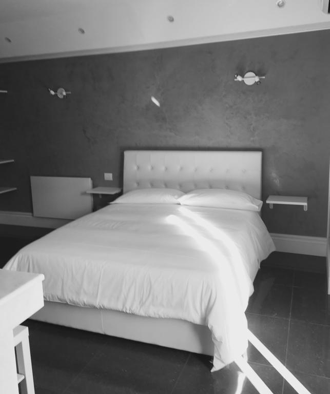 Palazzo Eliss Bed & Breakfast Margherita Di Savoia Phòng bức ảnh
