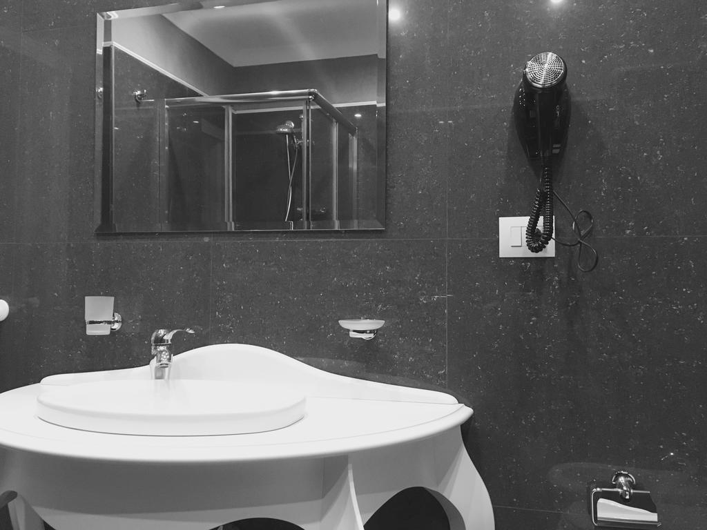 Palazzo Eliss Bed & Breakfast Margherita Di Savoia Phòng bức ảnh